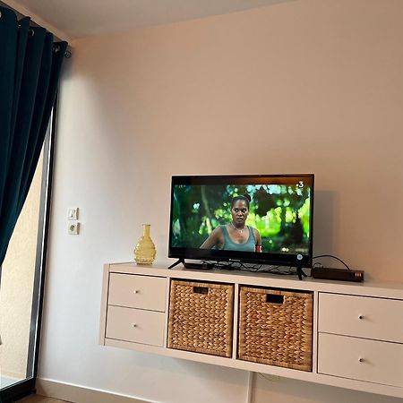 Superbe Appartement Une Chambre Vue Mer Piscine Tennis Cannes Exterior foto